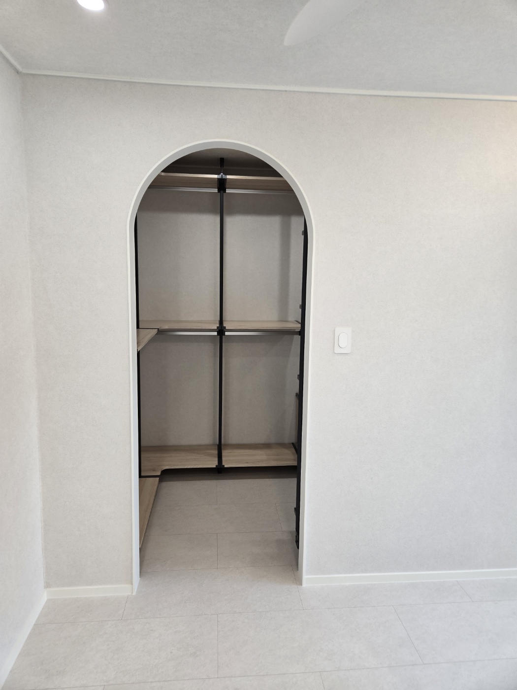 /user/j/jieum/editor/2411/4d42a101416f9f1004cd42e046f5843c_1732529181_1979.jpg 이미지크게보기